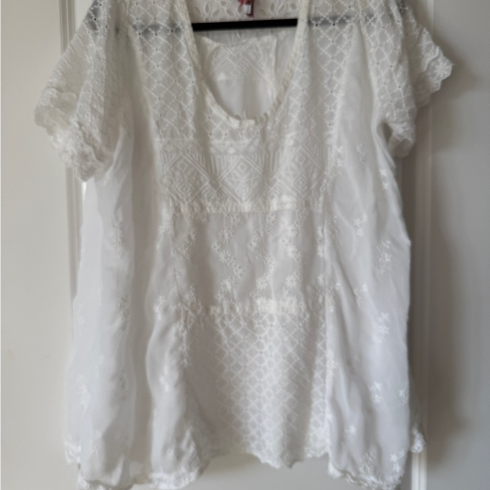 Johnny Was White Embroidered Blouse